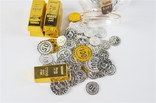 天价盲道引发摔跤风波