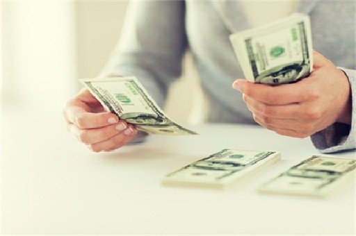 巴基斯坦官员遇袭致4死2伤