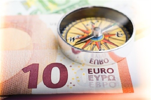年轻人入手奇葩房型 爆改成梦中情房，创新设计，年轻人奇葩房型变身梦中情房