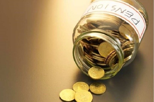 珠峰安装电梯，谣言揭秘