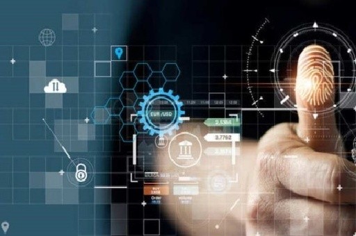 美坠机事故机场恢复航班起降