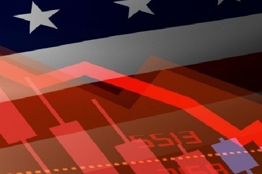 雷军陪比亚迪CEO王传福参观小米工厂，小米参观比亚迪工厂，雷军深度体验生产线