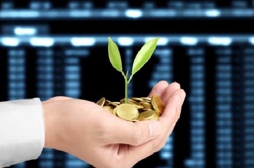 马斯克回应对特朗普“由爱转恨”马斯克对特朗普由爱转恨回应