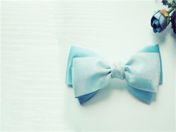 如何识别股票中的庄股？