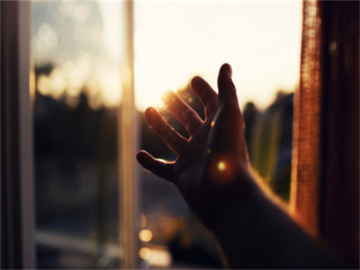 同一天南北温差超60℃，气候极端现象引人关注